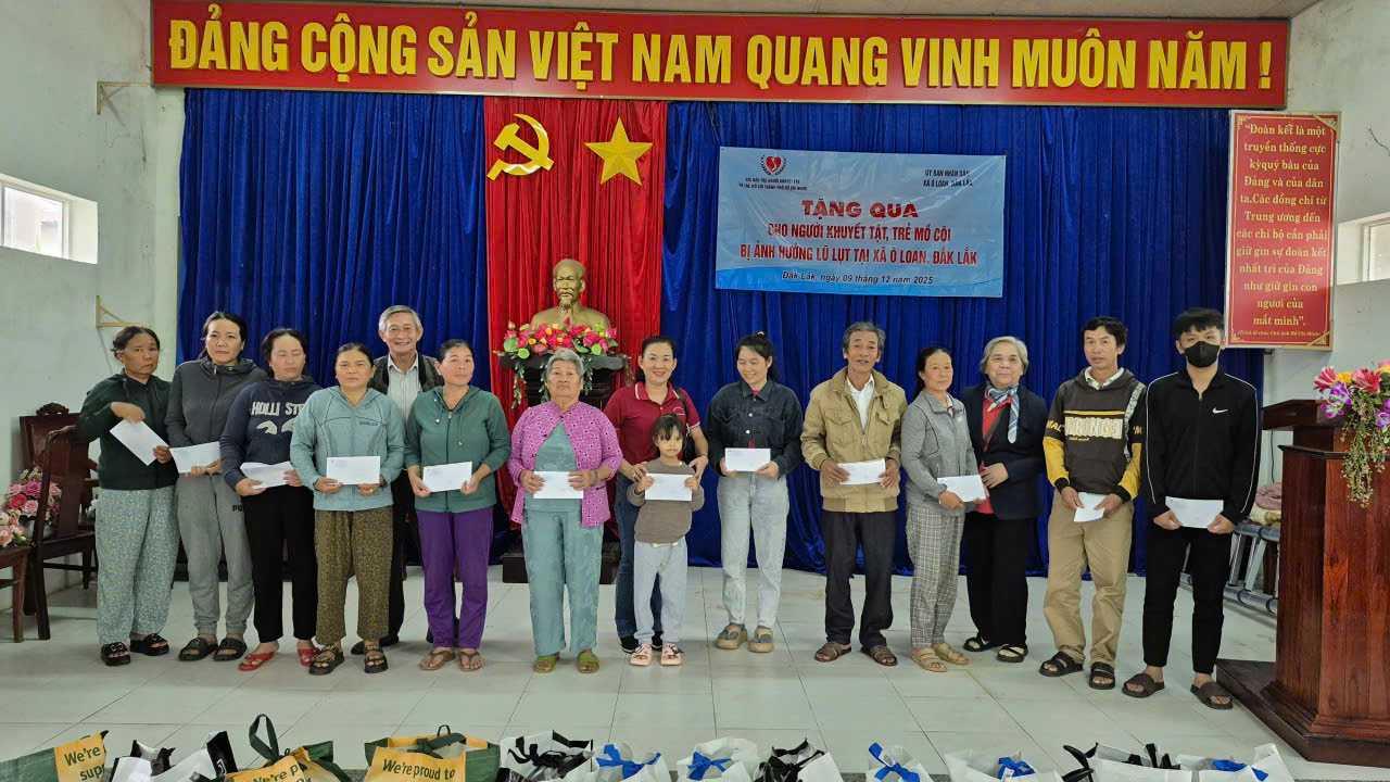 Hỗ trợ Người khuyết tật và Trẻ mồ côi có hoàn cảnh đặc biệt khó khăn do ảnh hưởng bão tại tỉnh Khánh Hòa và Đắk Lắk