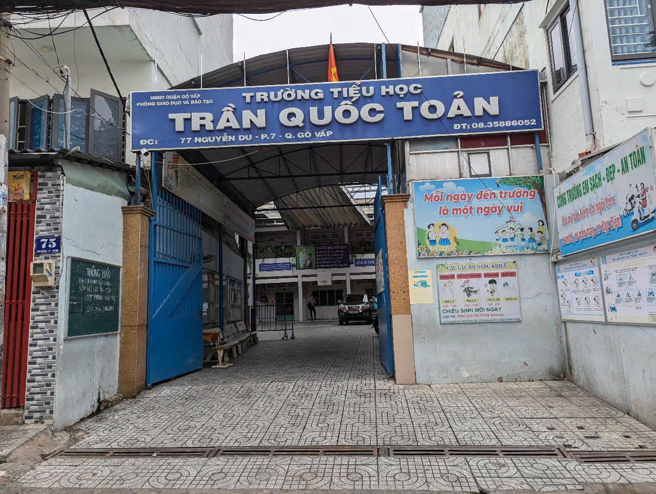 Tuyển đơn vị thi công sửa chữa các hạng mục xuống cấp tại 2 cơ sở của trường tiểu học Trần Quốc Toàn – quận Gò Vấp