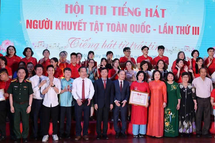 Chung kết Hội thi tiếng hát người khuyết tật toàn quốc lần thứ III năm 2025